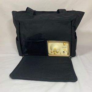 Medela Double Electric Breast Pump wOn the Go Tote